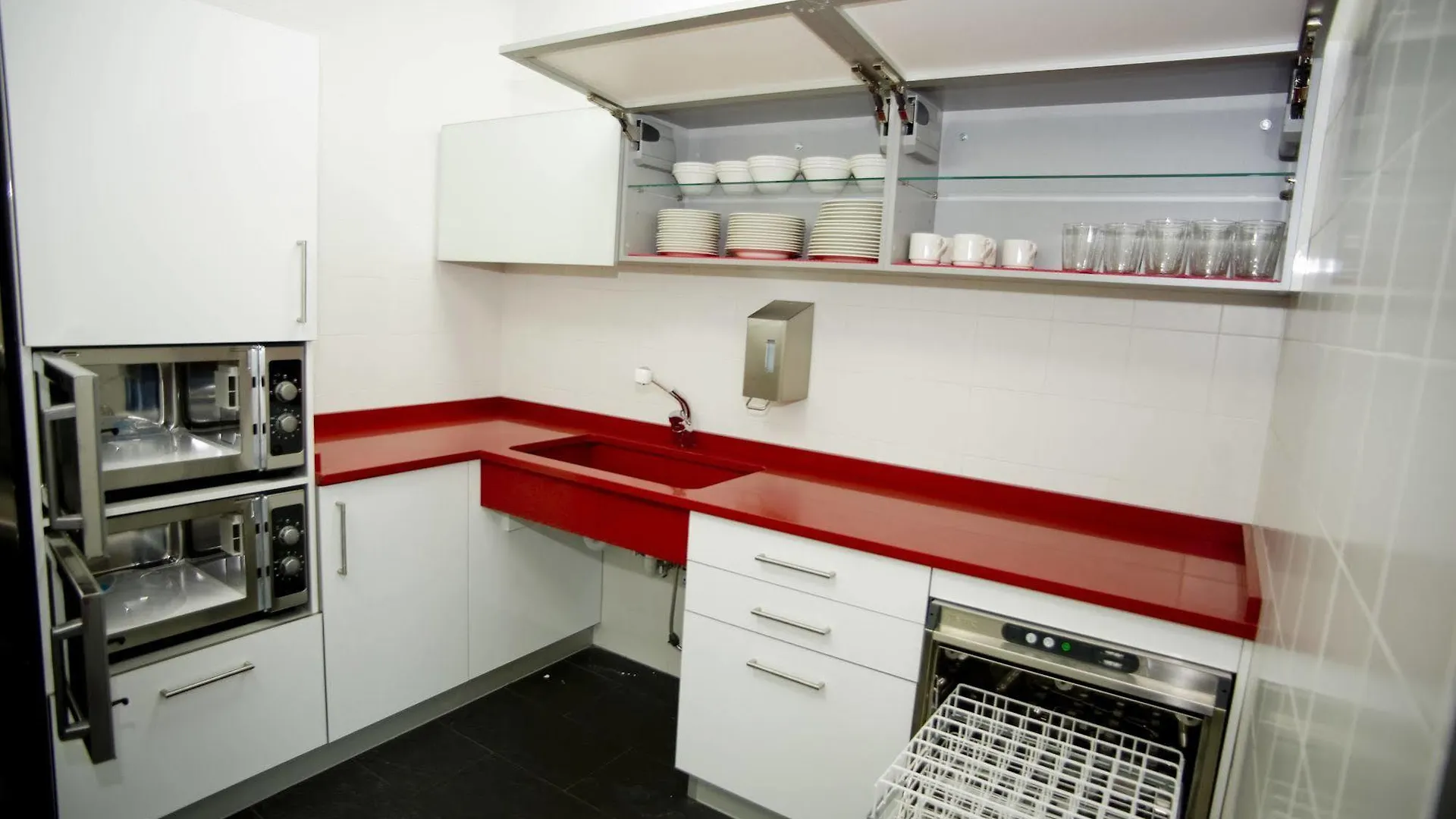 Bbk Bilbao Good Hostel